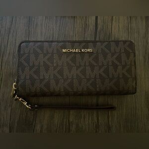Michael Kors Signature Print Canvas Logo Wallet Wristlet